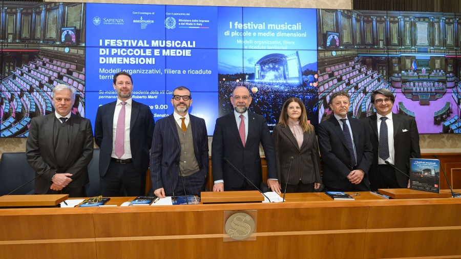 ASSOMUSICA: Presentata in Senato la prima ricerca dell'OSSERVATORIO  sull'INDUSTRIA e GLI EVENTI MUSICALI