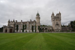Voci: la regina Elisabetta si 'arrende', concerti al castello di Balmoral